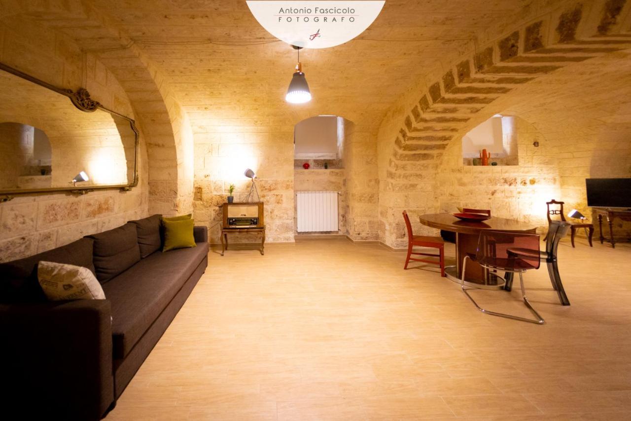 Antica Dimora Lombardi 2 Apartment Bari Luaran gambar