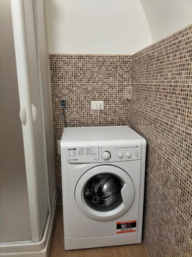 Antica Dimora Lombardi 2 Apartment Bari Luaran gambar