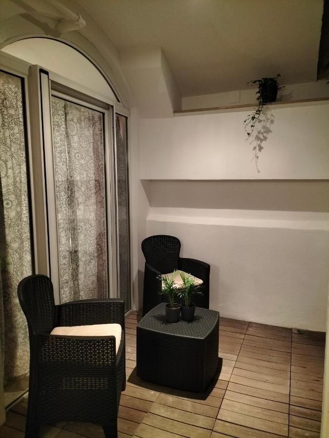 Antica Dimora Lombardi 2 Apartment Bari Luaran gambar